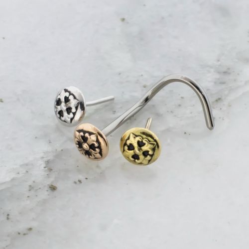Titanium Threadless Nose Screw With 18K Gold Fleur De Lis End