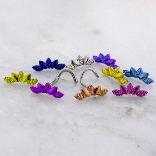 Titanium Threadless Nose Screw with Alternating Hammered Leaves