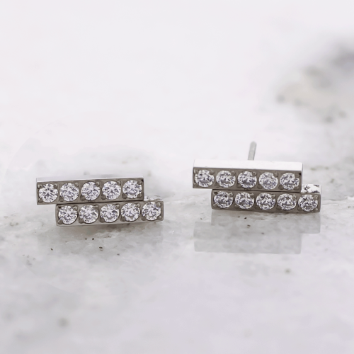Titanium Threadless Staggered Double Bar w/ Cubic Zirconia End